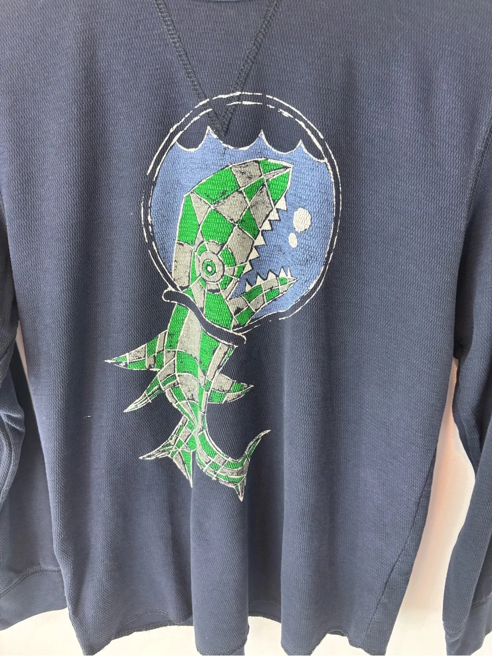 GapKids Long Sleeve Graphic Shirt  Navy Blue  Green Fish